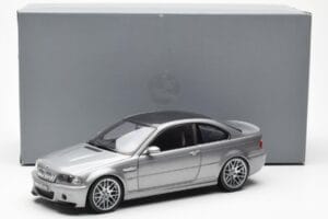 BMW M3 E46 CSL Szary Kyosho 1:18 80430302734 Metal — zdjęcie 8 z 8