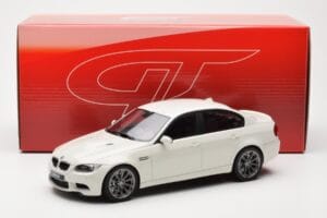 BMW M3 E90 Sedan Biały GT Spirit 1:18 GT053 Żywica — zdjęcie 6 z 6