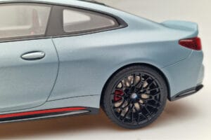 BMW M4 CSL G82 Szary GT Spirit 1:18 GT427 Żywica — zdjęcie 7 z 8