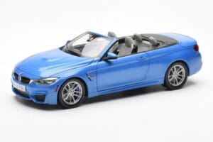 BMW M4 F83 Kabriolet Yas Marina Niebieski Paragon 1:18 80432339612 Metal