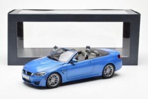BMW M4 F83 Kabriolet Yas Marina Niebieski Paragon 1:18 80432339612 Metal — zdjęcie 8 z 8