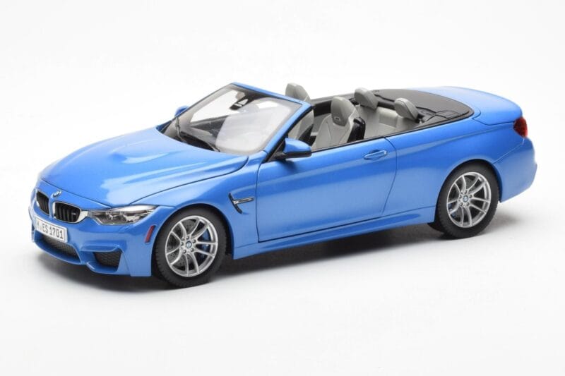 BMW M4 F83 Kabriolet Yas Marina Niebieski Paragon 1:18 80432339612 Metal