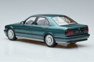 BMW M5 E34 Cecotto Edition Zielony Otto 1:18 OT968 Żywica — zdjęcie 5 z 6