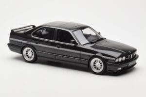 BMW M5 E34 Hartge H5 V12 Diamond Czarny Metallic Otto 1:18 OT362 Żywica — zdjęcie 4 z 6