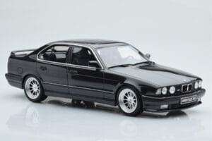 BMW M5 E34 Hartge Czarny Otto 1:18 OT362B Żywica — zdjęcie 6 z 6