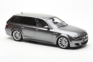 BMW M5 E61 Touring Szary Otto 1:18 OT189 Żywica — zdjęcie 4 z 6