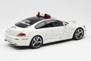 BMW M6 E63 MotoGP Safety Car 2006 Kyosho 1:18 08707GPB Metal — zdjęcie 3 z 8