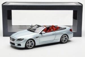 BMW M6 F12 Kabriolet Silverstone Srebrny II Paragon 1:18 80432253656 Metal — zdjęcie 8 z 8