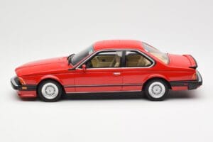 BMW M635 CSi E24 Henna Czerwony Otto 1:18 OT1018 Żywica — zdjęcie 3 z 6
