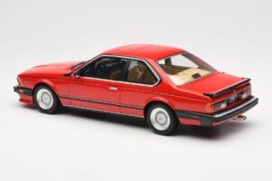 BMW M635 CSi E24 Henna Czerwony Otto 1:18 OT1018 Żywica — zdjęcie 5 z 6