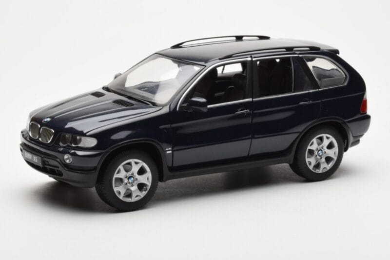 BMW X5 4.4i E53 Ciemny Niebieski Kyosho 1:18 08521DB Metal