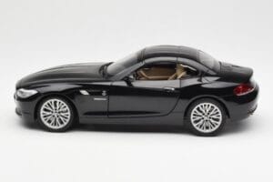 BMW Z4 E89 Spider Czarny Metaliczny Kyosho 1:18 08771BK Metal — zdjęcie 5 z 9