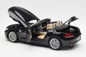 BMW Z4 E89 Spider Czarny Metaliczny Kyosho 1:18 08771BK Metal — zdjęcie 6 z 9