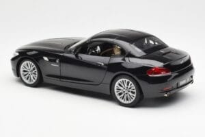 BMW Z4 E89 Spider Czarny Metaliczny Kyosho 1:18 08771BK Metal — zdjęcie 8 z 9