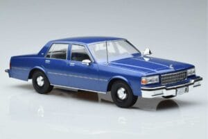 Chevrolet Caprice FBI Radiowóz Policyjny MCG 1:18 MCG18388 Metal — zdjęcie 4 z 7