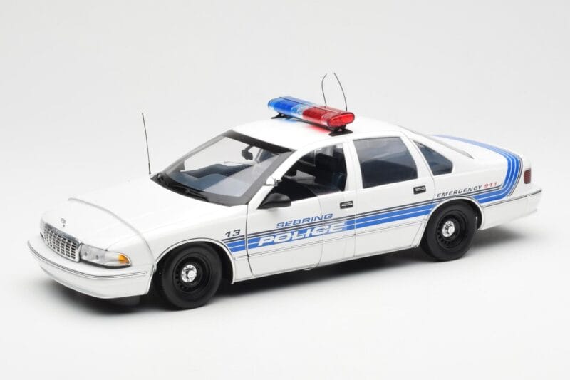 Chevrolet Caprice Sebring Policja UT Models 1:18 21029 Metal