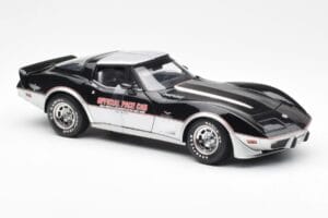 Chevrolet Corvette C3 Pace Car Indianapolis 500 1978 UT Models 1:18 21070 Metal — zdjęcie 4 z 6