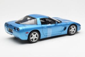 Chevrolet Corvette C5 Niebieski Metaliczny UT Models 1:18 21004 Metal — zdjęcie 2 z 6