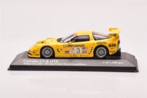 Chevrolet Corvette C5R #3 O. Gavin / J. O'Connell / R. Fellows Sebring 12 Hours 2003 Minichamps 1:43 400031403 Metal