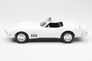 Chevrolet Corvette C3 Kabriolet Can-Am Biały Norev 1:18 189038 Metal — zdjęcie 3 z 6