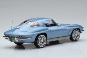 Chevrolet Corvette C2 Sting Ray Niebieski Norev 1:18 189050 Metal — zdjęcie 2 z 6
