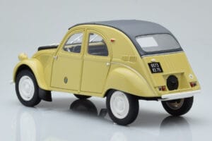 Citroen 2CV Sahara Żółty Otto 1:18 OT1027 Żywica — zdjęcie 5 z 6