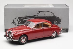 Daimler 250 V8 Czerwony Paragon 1:18 PA-98312 Metal — zdjęcie 8 z 8