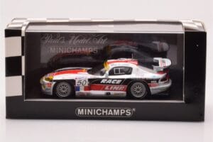 Dodge Viper GTS-R #50 C. Bouchut / Goueslard / Vosse 24 Hours of Le Mans 2002 Minichamps 1:43 400021450 Metal — zdjęcie 4 z 4