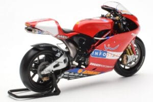 Ducati Desmosedici MotoGP Prova 2002 Minichamps 1:12 122020099 Metal — zdjęcie 3 z 4