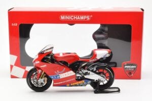 Ducati Desmosedici MotoGP Prova 2002 Minichamps 1:12 122020099 Metal — zdjęcie 4 z 4