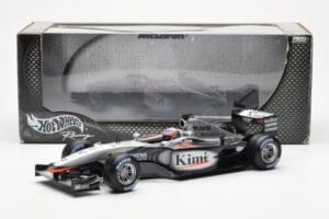 McLaren MP4/17D #6 K. Raikkonen F1 2003 Hot Wheels 1:18 B1650 Metal — zdjęcie 2 z 6