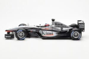 McLaren MP4/17D #6 K. Raikkonen F1 2003 Hot Wheels 1:18 B1650 Metal — zdjęcie 3 z 6