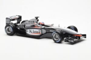McLaren MP4/17D #6 K. Raikkonen F1 2003 Hot Wheels 1:18 B1650 Metal — zdjęcie 6 z 6