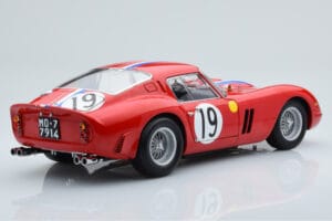 Ferrari 250 GTO #19 24 Hours of Le Mans 1962 Kyosho 1:18 08438A Metal — zdjęcie 3 z 10