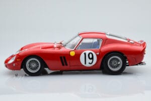 Ferrari 250 GTO #19 24 Hours of Le Mans 1962 Kyosho 1:18 08438A Metal — zdjęcie 4 z 10
