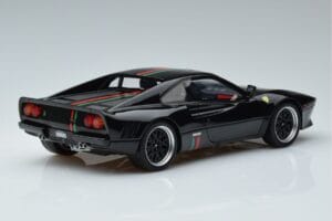 Ferrari 288 GTO Czarny GT Spirit 1:18 GT876 Żywica — zdjęcie 2 z 6