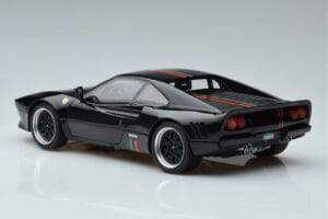 Ferrari 288 GTO Czarny GT Spirit 1:18 GT876 Żywica — zdjęcie 5 z 6