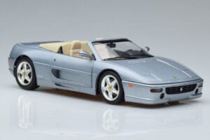 Ferrari F355 Spider Hot Wheels 1:18 23907 Metal — zdjęcie 5 z 7