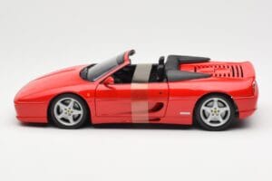 Ferrari F355 Spider Czerwony UT Models 1:18 180074030 Metal — zdjęcie 3 z 6