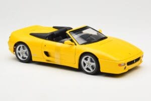 Ferrari F355 Spider Żółty UT Models 1:18 180074031 Metal — zdjęcie 4 z 6