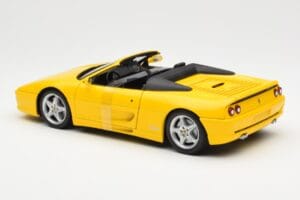 Ferrari F355 Spider Żółty UT Models 1:18 180074031 Metal — zdjęcie 5 z 6