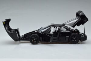 Ferrari F40 Lightweight Czarny Kyosho 1:18 08412BK Metal — zdjęcie 4 z 12