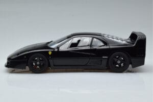 Ferrari F40 Lightweight Czarny Kyosho 1:18 08412BK Metal — zdjęcie 5 z 12