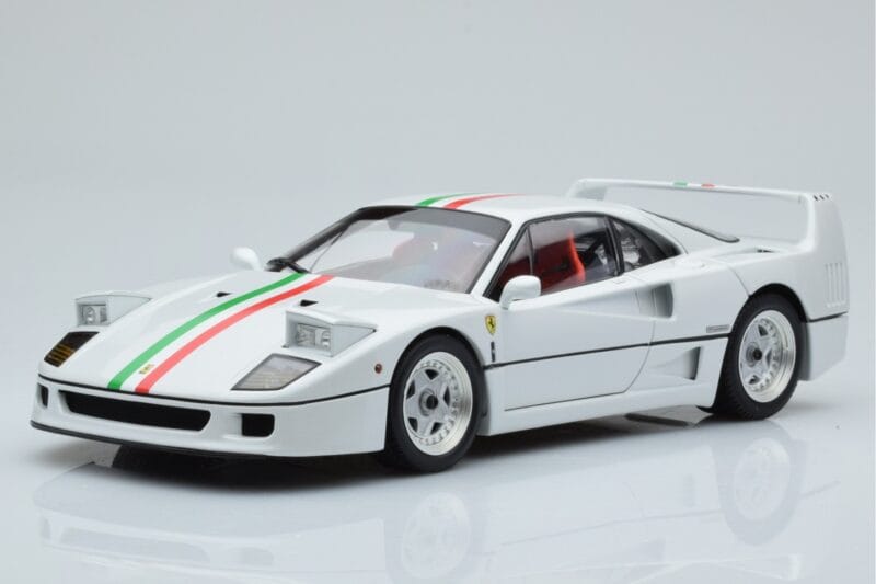 Ferrari F40 Perłowy Biały Italy Kyosho 1:18 08416PWT-G Metal