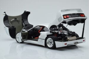 Ferrari F40 Perłowy Biały Kyosho 1:18 08416PW-G Metal — zdjęcie 5 z 8