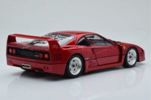 Ferrari F40 Czerwony Metaliczny Asia Exclusive Kyosho 1:18 08416RM-G Metal — zdjęcie 3 z 14
