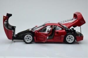 Ferrari F40 Czerwony Metaliczny Asia Exclusive Kyosho 1:18 08416RM-G Metal — zdjęcie 4 z 14