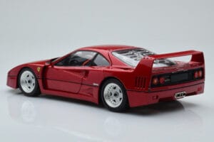 Ferrari F40 Czerwony Metaliczny Asia Exclusive Kyosho 1:18 08416RM-G Metal — zdjęcie 8 z 14