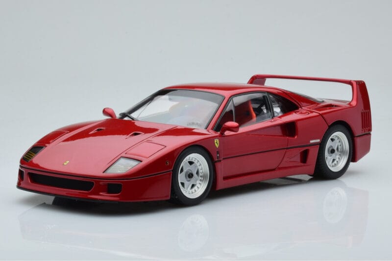 Ferrari F40 Czerwony Metaliczny Asia Exclusive Kyosho 1:18 08416RM-G Metal