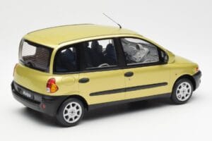Fiat Multipla Żółty Otto 1:18 OT1047 Żywica — zdjęcie 2 z 6